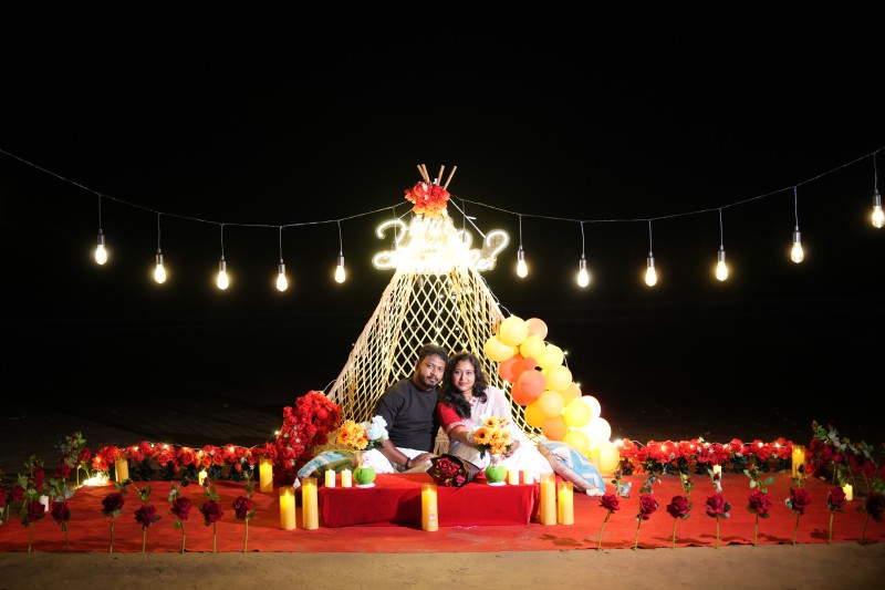 Couple in Romantic Beach Teepee Mandarmani